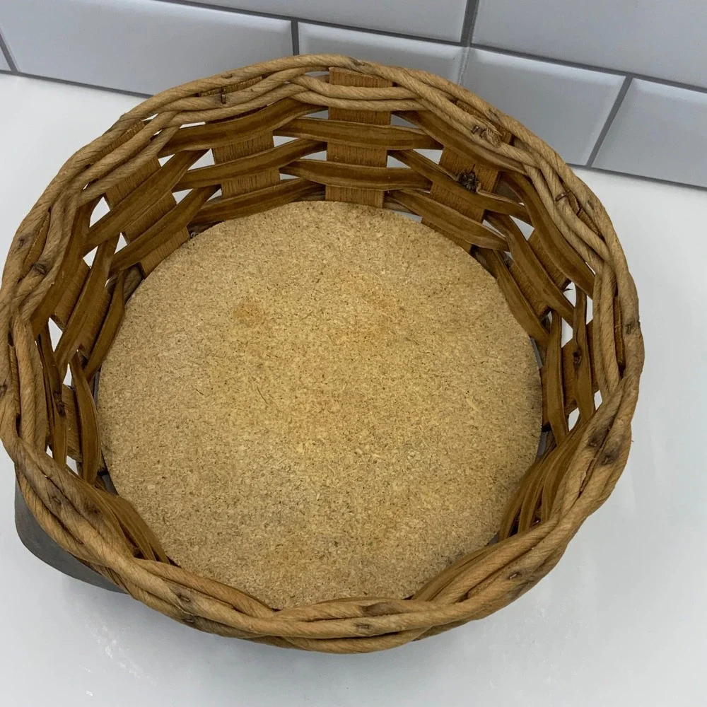 Vintage Pyrex Woven Wood Casserole Basket Holder for 024 624 684 Round Dishes
